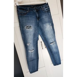 Maurices Mid-Rise DenimFlex Distressed Jeggings